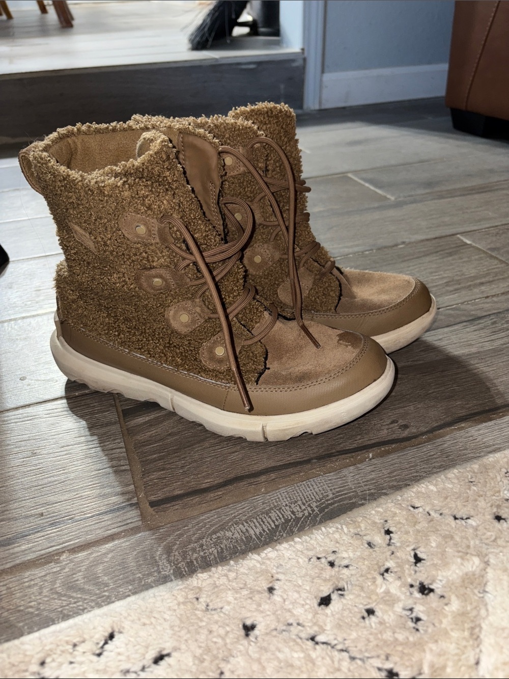 Sorel Kids Tan Sherpa Lace-Up Boots